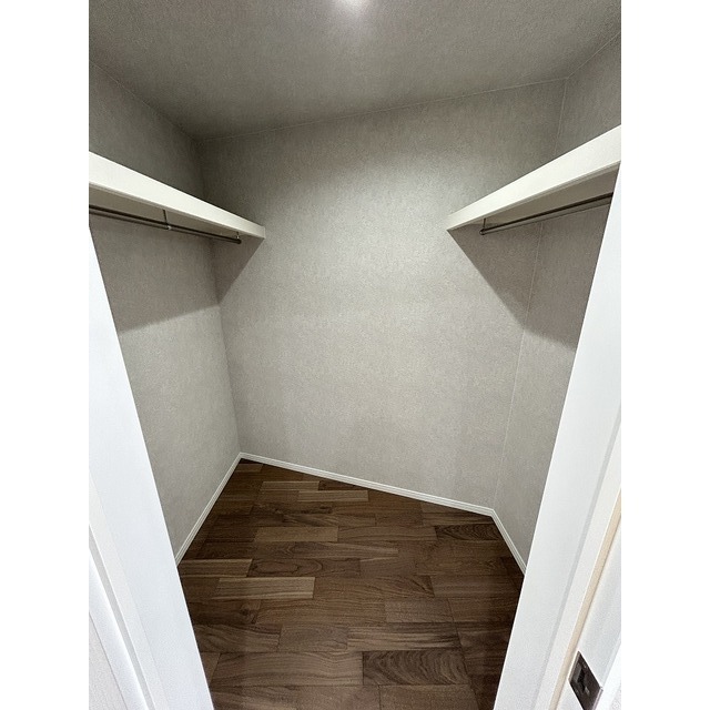 収納　ウォークインクローゼット