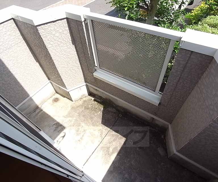 バルコニー　南向きのバルコニーです。