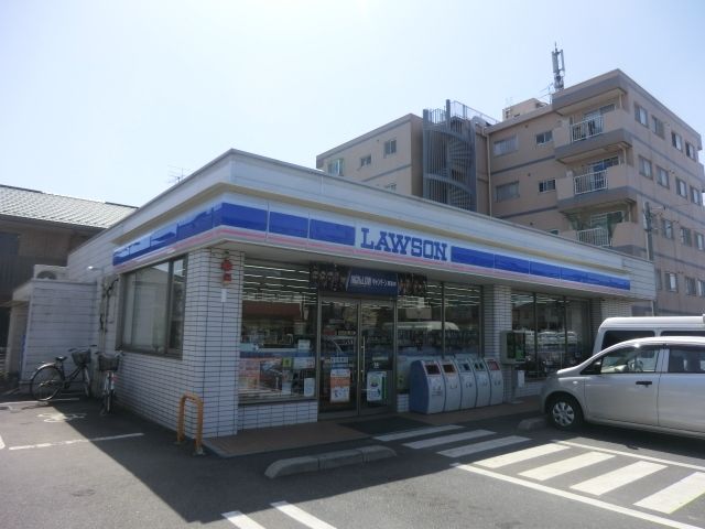 コンビニ　ローソン 北春日部駅東口店（コンビニ）まで256m