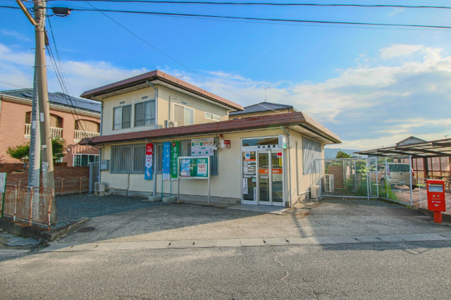 郵便局　本荘郵便局（郵便局）まで840m