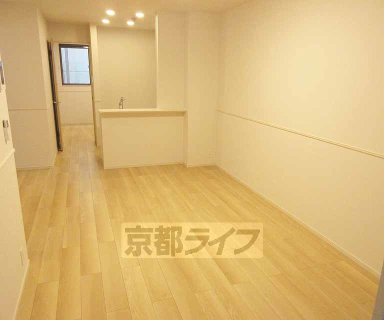 居室・リビング　きれいなお部屋です