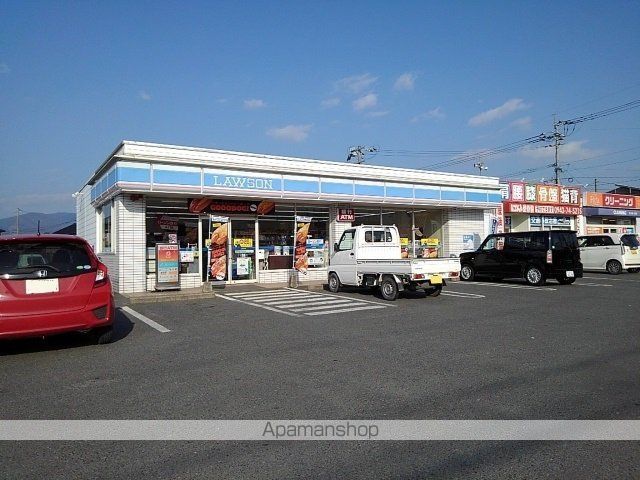 コンビニ　ローソン吉井若宮店（コンビニ）まで580m