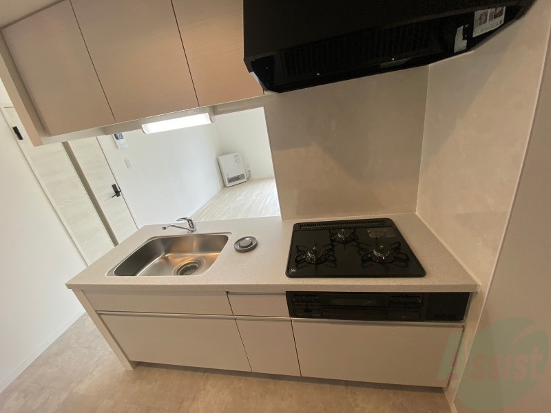 キッチン　システムキッチンで楽しくお料理できそうですね！