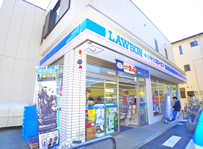 コンビニ　ローソンスリーエフ（コンビニ）まで613m