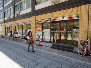 コンビニ　セブンイレブン 墨田業平1丁目店（コンビニ）まで449m