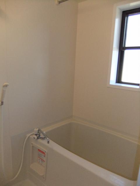 バス・シャワールーム　バス／シャワー