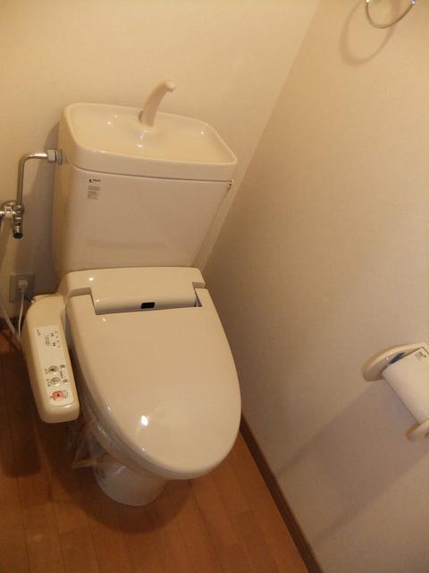 トイレ　トイレ