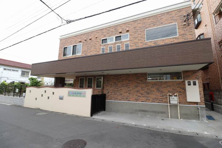 幼稚園・保育園　まなびの森保育園行徳（幼稚園・保育園）まで111m