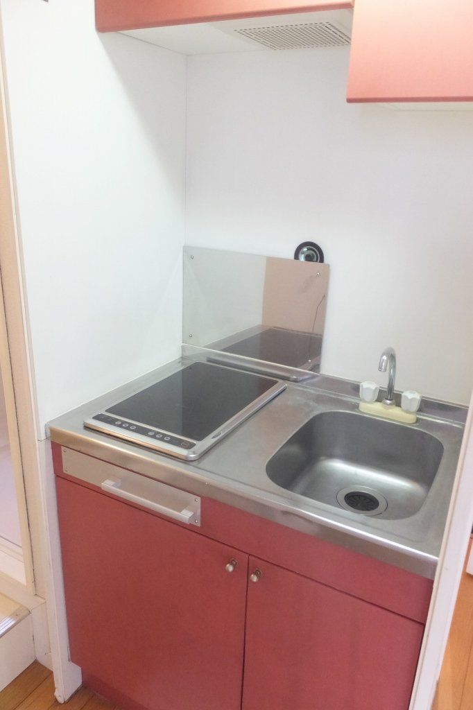 キッチン　ロフト。設備・仕様は号室により異なる為、現況を優先致します。