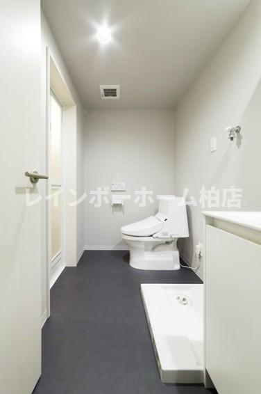 トイレ　コンパクトで使いやすいトイレです