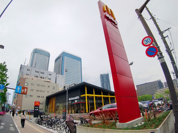 コンビニ　セブンイレブン（コンビニ）まで1000m