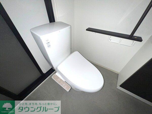 トイレ　内見の予約先はタウンハウジング新中野店になります★★
