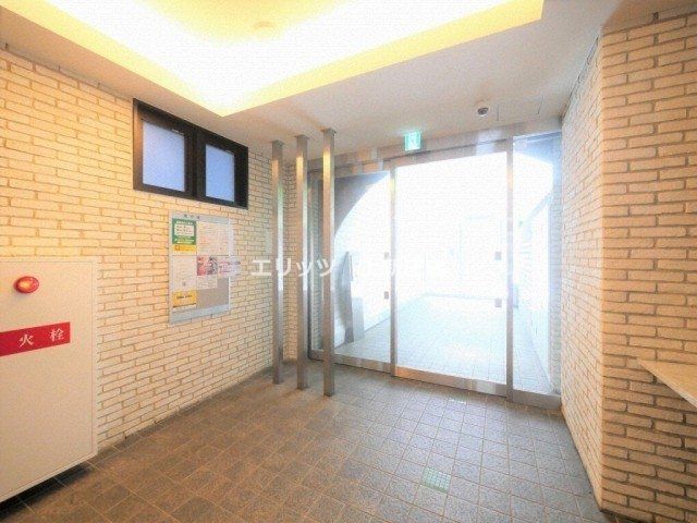 ロビー　エントランス