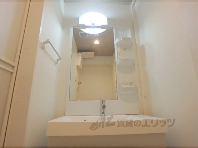 洗面設備　独立洗面台