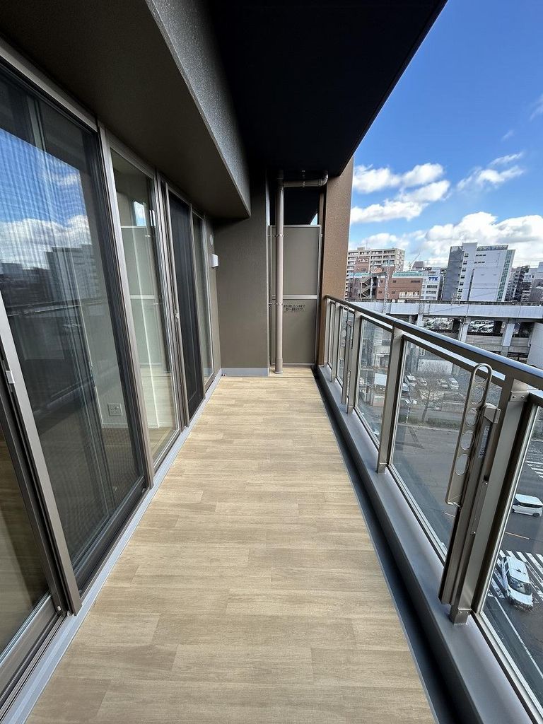 バルコニー　バルコニー