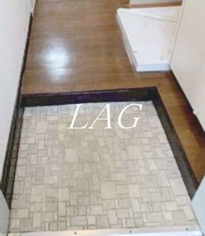 玄関　玄関です。