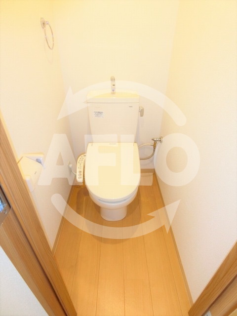 トイレ　みおつくし都島　温水洗浄便座