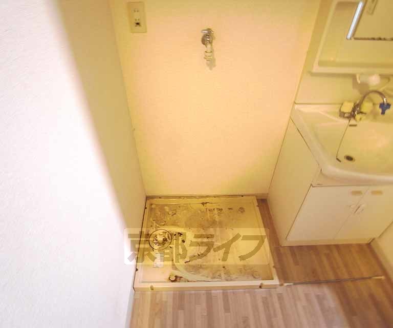 その他設備　脱衣所に洗濯機置けますよ！