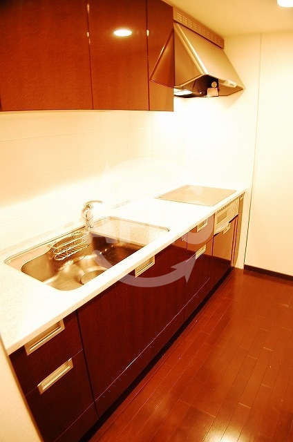 キッチン　サンクタスタワー心斎橋ミラノグランデ　システムキッチン