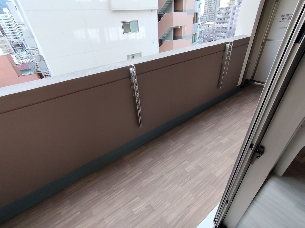バルコニー　バルコニー