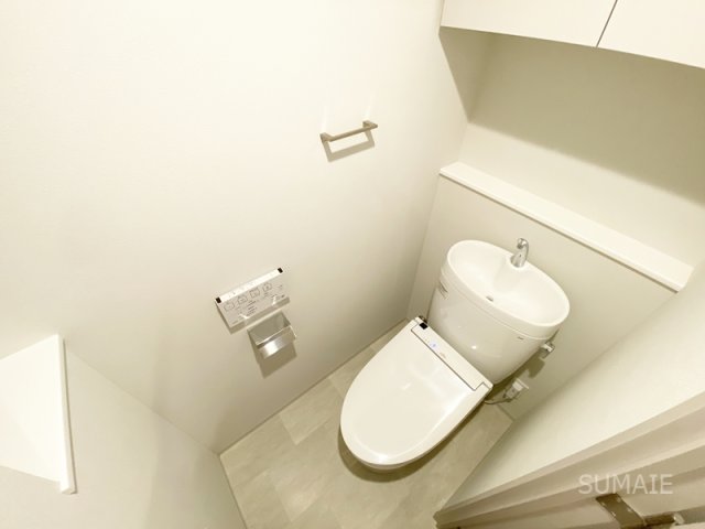 トイレ　洗浄便座付きです！