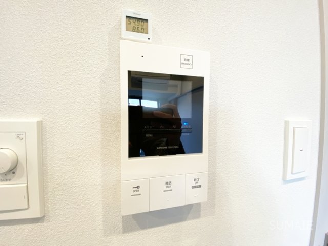 セキュリティ　モニター付きインターホン！