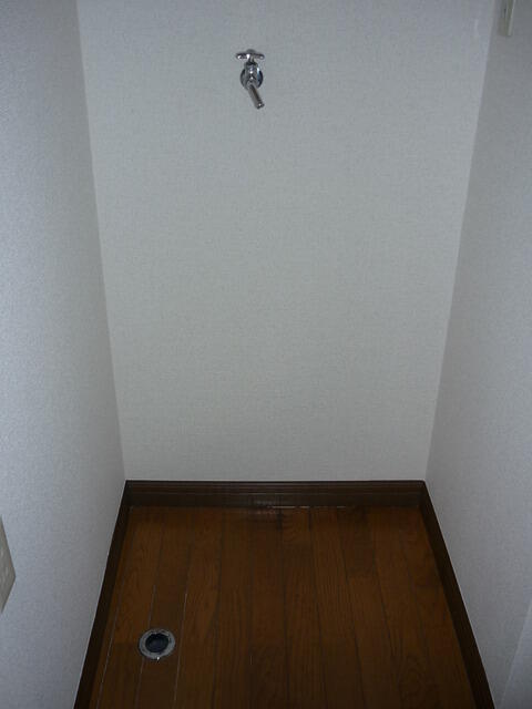 その他設備　洗濯機置場