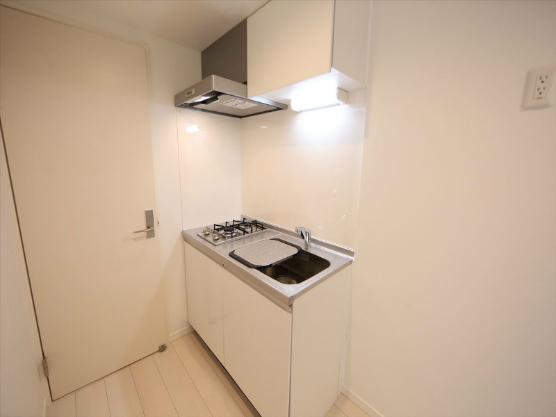 キッチン　システムキッチン（ガス2口）冷蔵庫・レンジ等ご用意できます