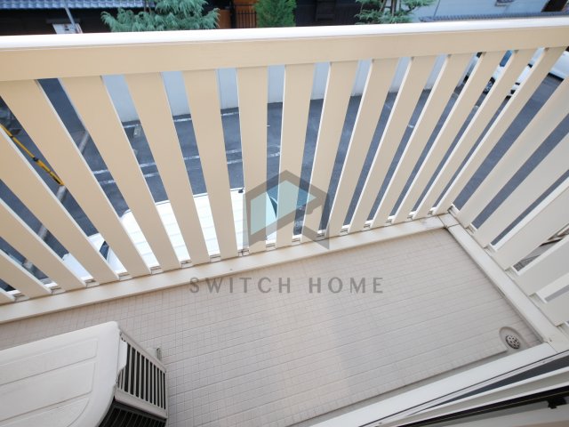 バルコニー　陽当たり良好なバルコニーです