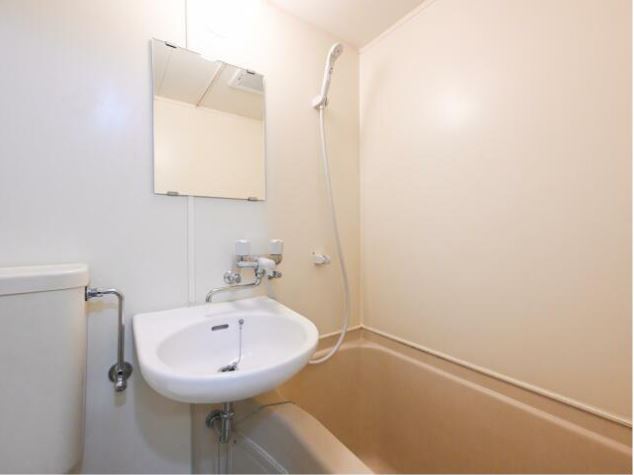 洗面設備　他のお部屋の参考写真となります。