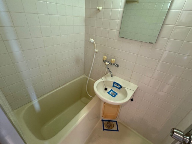 バス・シャワールーム　別号室