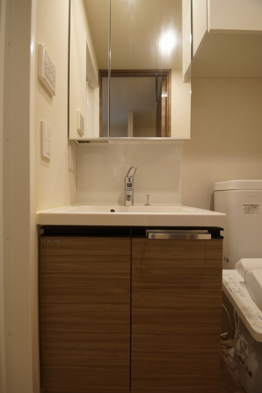 洗面設備　嬉しい独立洗面台