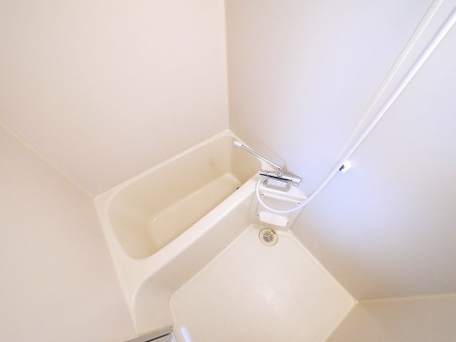 バス・シャワールーム　ゆったり過ごせるお風呂です