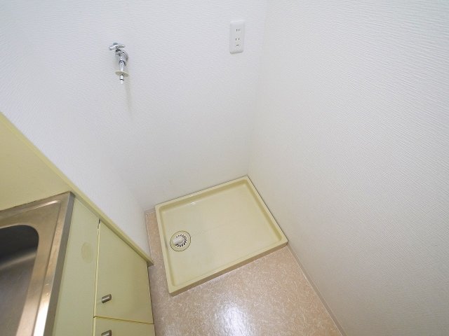 その他設備　嬉しい室内洗濯機置き場があります。