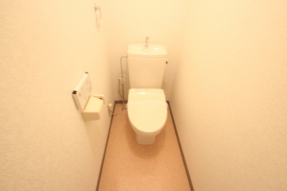 トイレ　※別部屋の写真です