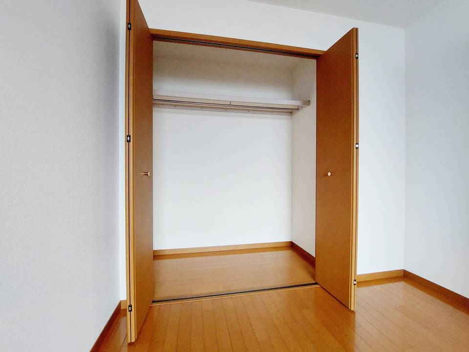 収納　クローゼット