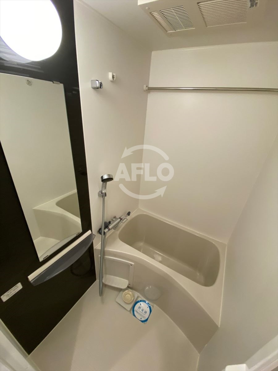 バス・シャワールーム　エスリード京橋グランツ　浴室