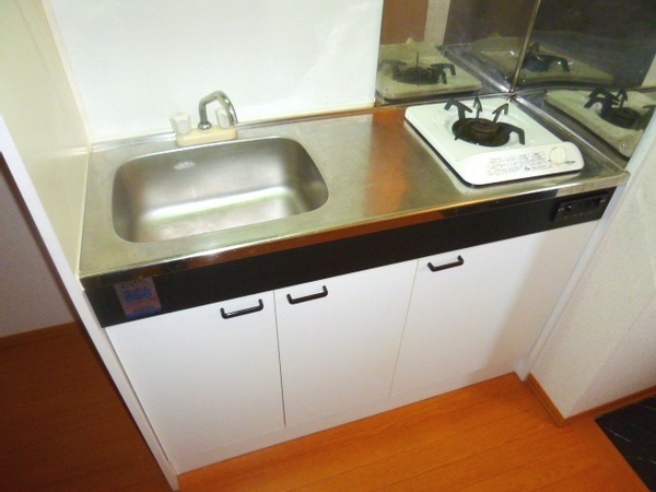 キッチン　ガスコンロ付きのキッチンです！
