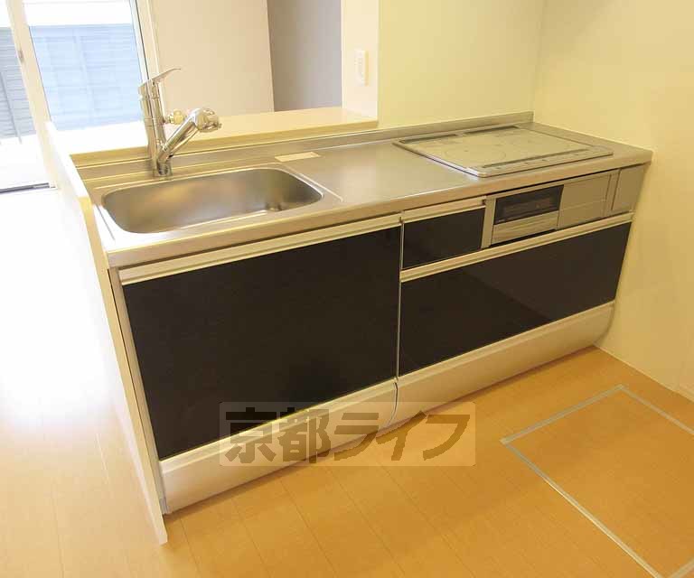 キッチン　お洒落なシステムキッチンですね！