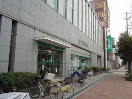 銀行　りそな銀行 布施口支店（銀行）まで523m