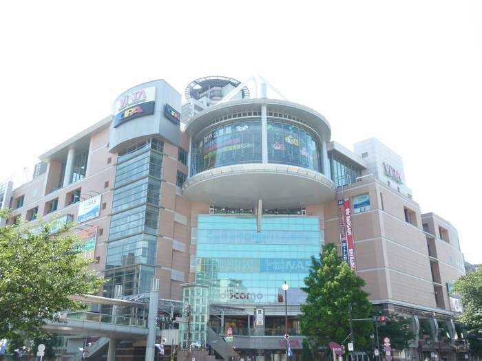 ショッピングセンター　聖蹟桜ヶ丘OPA(オーパ)（ショッピングセンター）まで678m