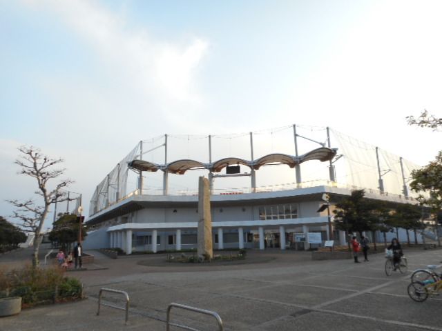 公園　茅ヶ崎公園野球場（公園）まで601m