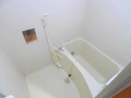 バス・シャワールーム　浴室