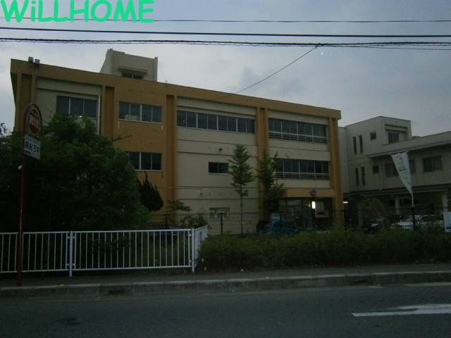 小学校　和歌山市立三田小学校（小学校）まで921m