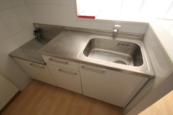 キッチン　※別号室の写真です