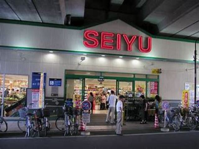 スーパー　西友中村橋店（スーパー）まで692m