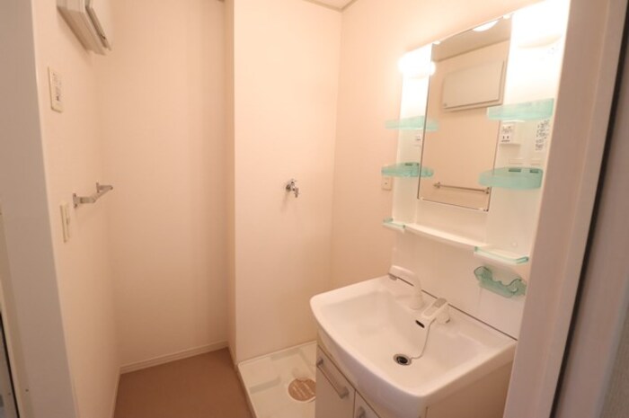 洗面設備　洗髪洗面化粧台