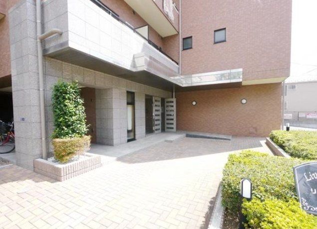 エントランス　☆共用設備もキレイ☆