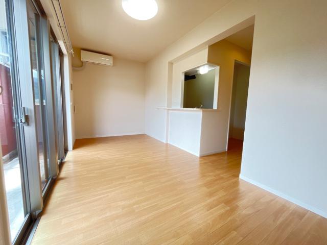 居室・リビング　リビング