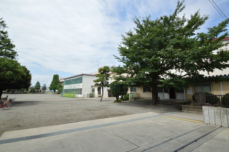 小学校　相模原市立大野小学校　徒歩9分（小学校）まで680m